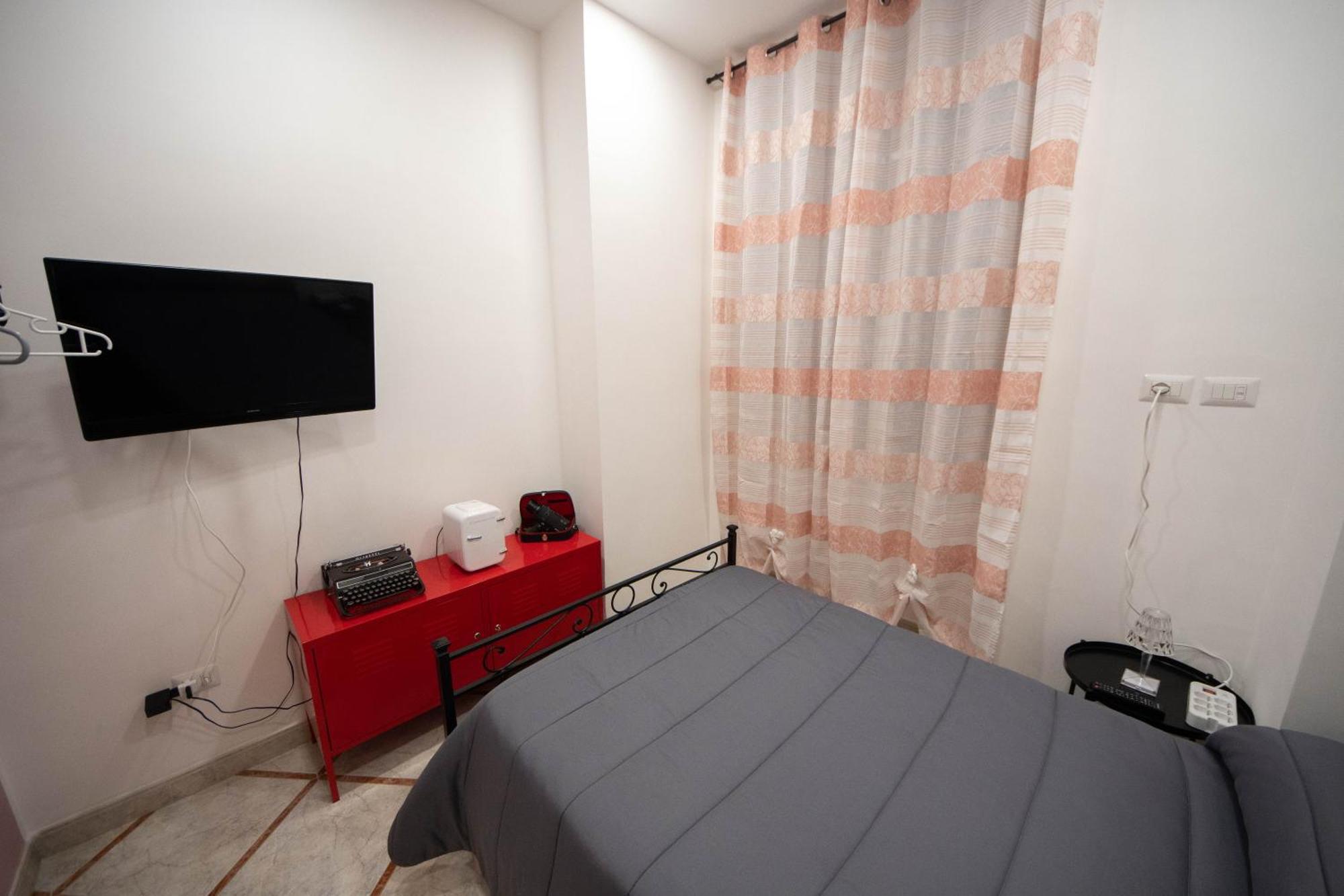 Buona Napoli Apartment Bagian luar foto